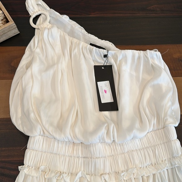 Dobe dress - Picture 2 of 6